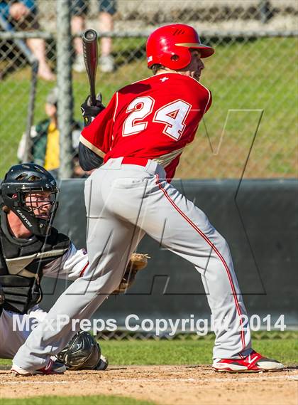 Thumbnail 2 in Orange Lutheran vs. Huntington Beach photogallery.