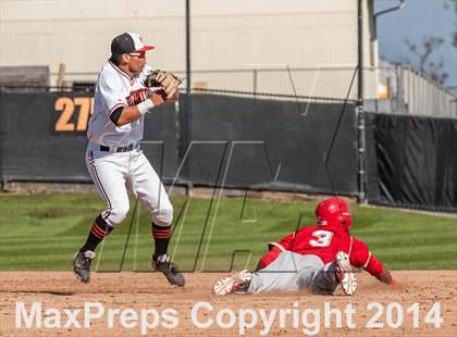 Thumbnail 3 in Orange Lutheran vs. Huntington Beach photogallery.