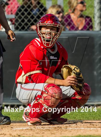 Thumbnail 3 in Orange Lutheran vs. Huntington Beach photogallery.