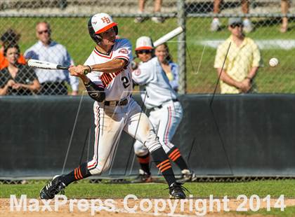 Thumbnail 3 in Orange Lutheran vs. Huntington Beach photogallery.