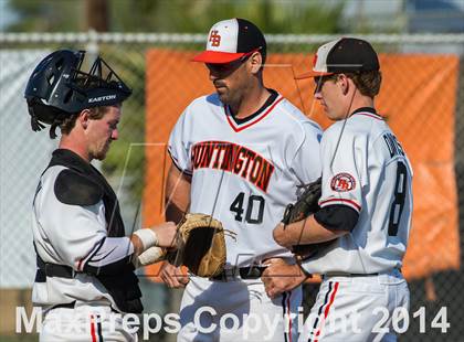Thumbnail 3 in Orange Lutheran vs. Huntington Beach photogallery.