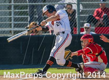 Thumbnail 3 in Orange Lutheran vs. Huntington Beach photogallery.