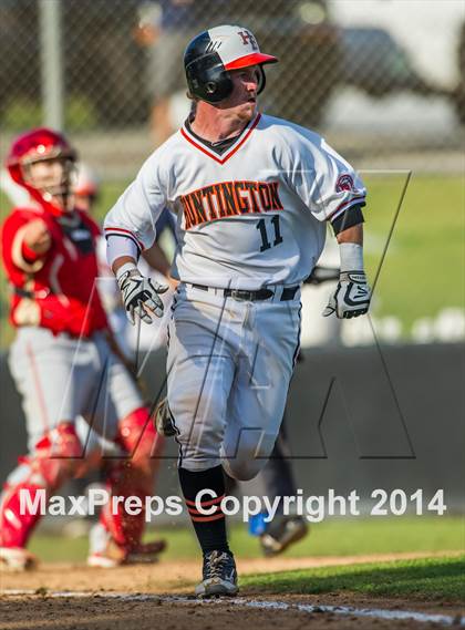 Thumbnail 2 in Orange Lutheran vs. Huntington Beach photogallery.