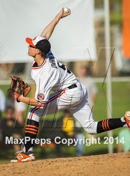 Thumbnail 1 in Orange Lutheran vs. Huntington Beach photogallery.