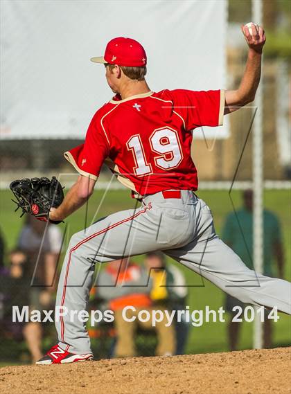 Thumbnail 1 in Orange Lutheran vs. Huntington Beach photogallery.