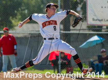 Thumbnail 2 in Orange Lutheran vs. Huntington Beach photogallery.
