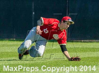 Thumbnail 2 in Orange Lutheran vs. Huntington Beach photogallery.