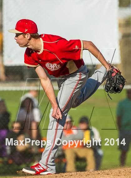 Thumbnail 1 in Orange Lutheran vs. Huntington Beach photogallery.