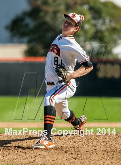 Thumbnail 1 in Orange Lutheran vs. Huntington Beach photogallery.