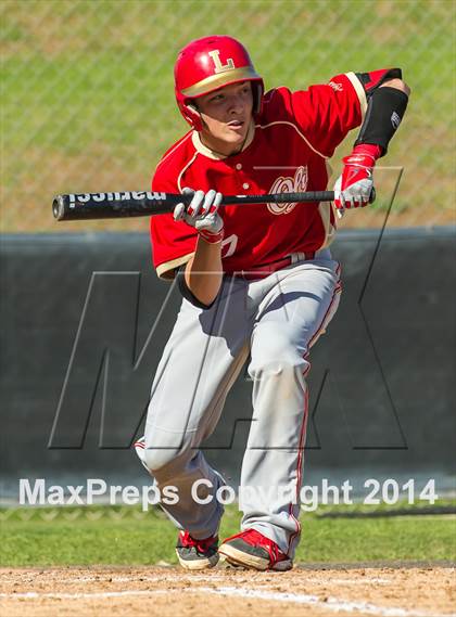 Thumbnail 3 in Orange Lutheran vs. Huntington Beach photogallery.
