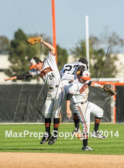 Thumbnail 1 in Orange Lutheran vs. Huntington Beach photogallery.