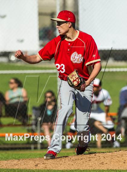 Thumbnail 3 in Orange Lutheran vs. Huntington Beach photogallery.