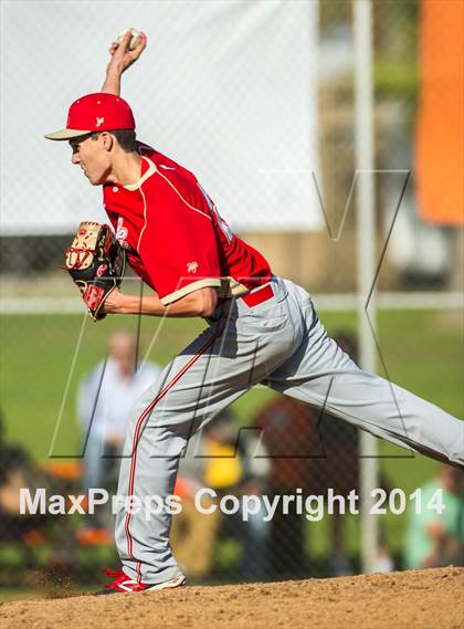 Thumbnail 1 in Orange Lutheran vs. Huntington Beach photogallery.