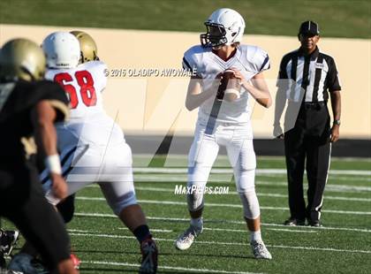 Thumbnail 2 in Boyd @ Plano East photogallery.