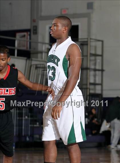 Thumbnail 1 in Kennedy vs. Dorsey (St. Hope Elite Classic) photogallery.