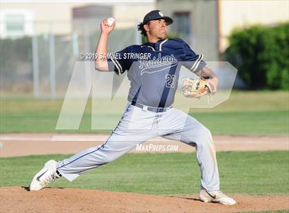 Thumbnail 2 in Central Catholic @ Manteca photogallery.