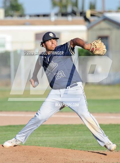 Thumbnail 1 in Central Catholic @ Manteca photogallery.