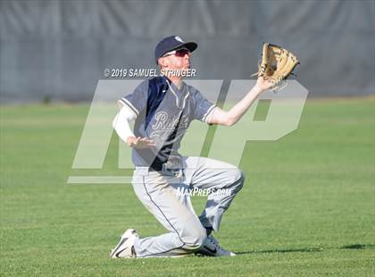 Thumbnail 3 in Central Catholic @ Manteca photogallery.