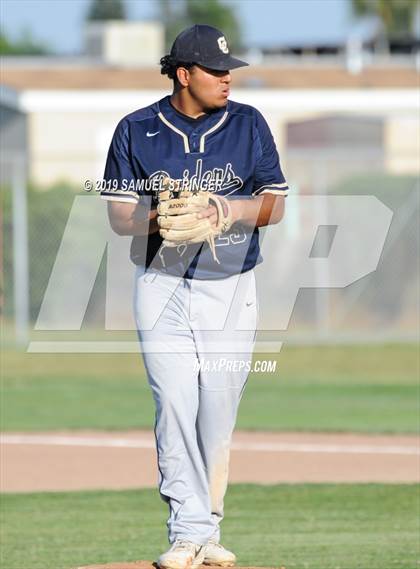 Thumbnail 3 in Central Catholic @ Manteca photogallery.