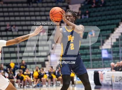 Thumbnail 3 in Niagara Falls vs Bay Shore (NYSPHSAA Class AAA Semifinal) photogallery.