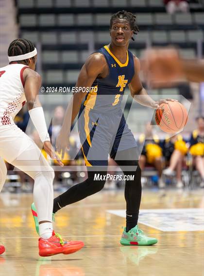 Thumbnail 3 in Niagara Falls vs Bay Shore (NYSPHSAA Class AAA Semifinal) photogallery.