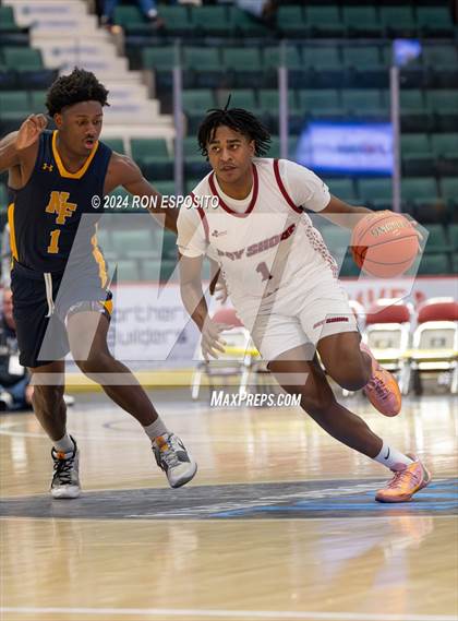 Thumbnail 2 in Niagara Falls vs Bay Shore (NYSPHSAA Class AAA Semifinal) photogallery.