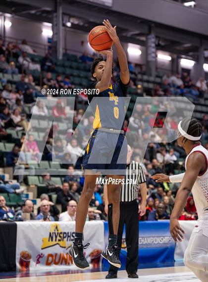 Thumbnail 3 in Niagara Falls vs Bay Shore (NYSPHSAA Class AAA Semifinal) photogallery.