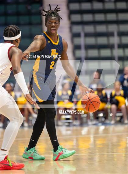 Thumbnail 3 in Niagara Falls vs Bay Shore (NYSPHSAA Class AAA Semifinal) photogallery.