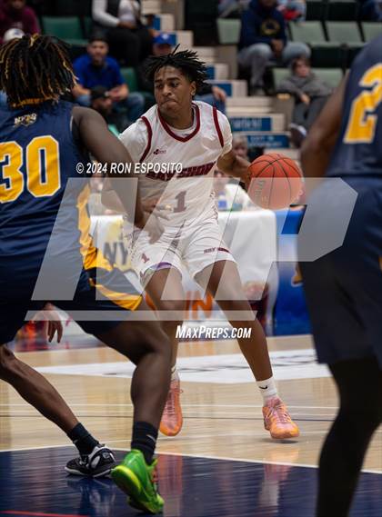 Thumbnail 2 in Niagara Falls vs Bay Shore (NYSPHSAA Class AAA Semifinal) photogallery.