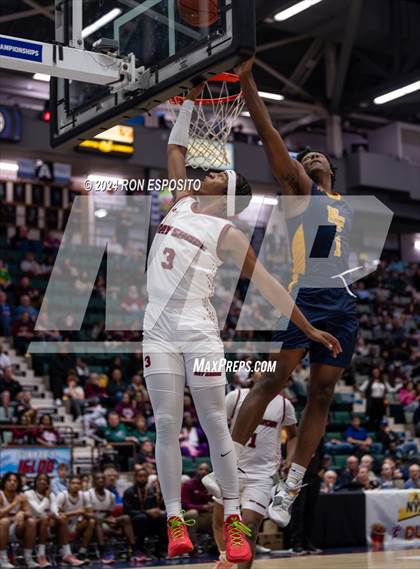 Thumbnail 2 in Niagara Falls vs Bay Shore (NYSPHSAA Class AAA Semifinal) photogallery.