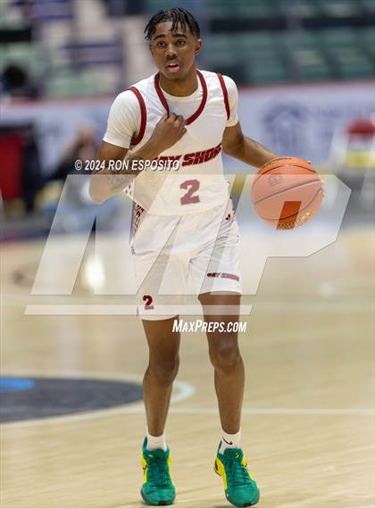 Thumbnail 3 in Niagara Falls vs Bay Shore (NYSPHSAA Class AAA Semifinal) photogallery.