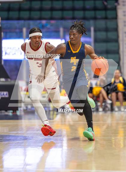 Thumbnail 2 in Niagara Falls vs Bay Shore (NYSPHSAA Class AAA Semifinal) photogallery.
