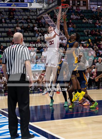 Thumbnail 3 in Niagara Falls vs Bay Shore (NYSPHSAA Class AAA Semifinal) photogallery.