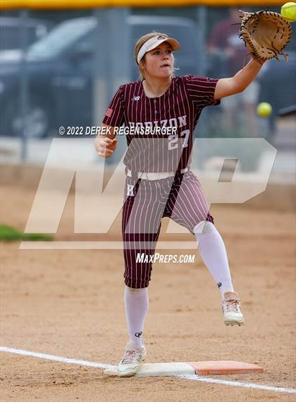 Thumbnail 2 in Arvada vs Horizon (Broomfield Invitational) photogallery.