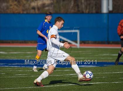 Thumbnail 2 in Lansing vs Port Jefferson (NYSPHSAA Class C Semifinal) photogallery.