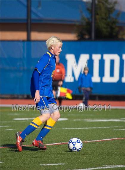 Thumbnail 2 in Lansing vs Port Jefferson (NYSPHSAA Class C Semifinal) photogallery.