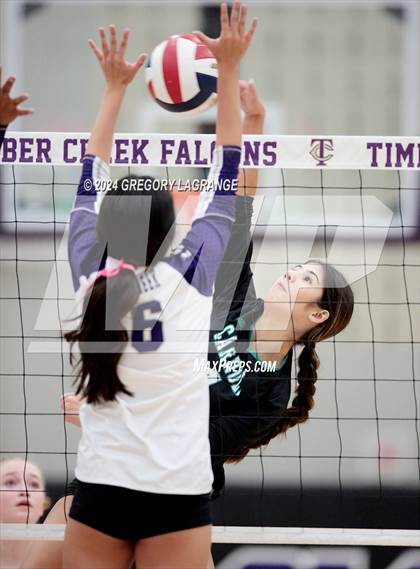 Thumbnail 3 in Southlake Carroll vs Timber Creek photogallery.