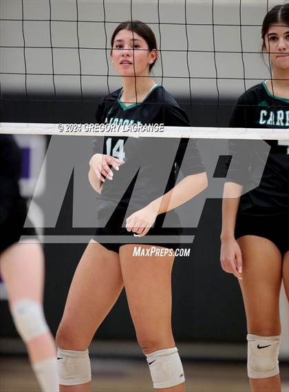 Thumbnail 2 in Southlake Carroll vs Timber Creek photogallery.