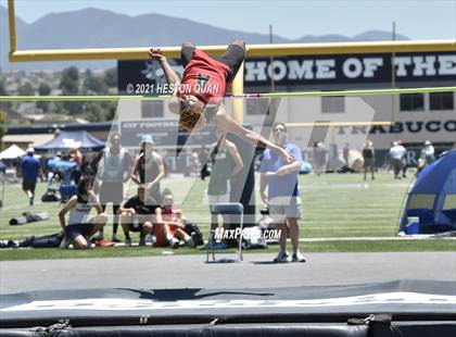 Thumbnail 3 in CIF-SS D1 Track Finals photogallery.