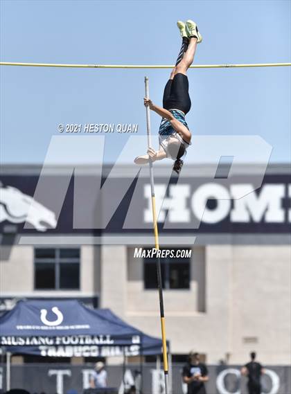 Thumbnail 2 in CIF-SS D1 Track Finals photogallery.