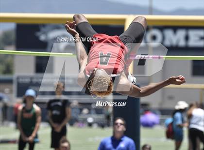 Thumbnail 2 in CIF-SS D1 Track Finals photogallery.