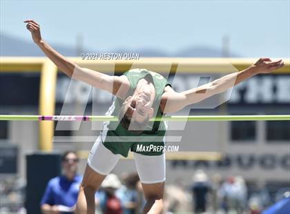 Thumbnail 3 in CIF-SS D1 Track Finals photogallery.