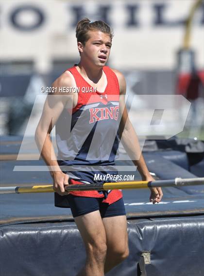 Thumbnail 2 in CIF-SS D1 Track Finals photogallery.