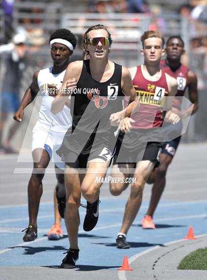 Thumbnail 3 in CIF-SS D1 Track Finals photogallery.