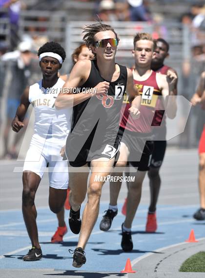 Thumbnail 1 in CIF-SS D1 Track Finals photogallery.