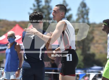 Thumbnail 3 in CIF-SS D1 Track Finals photogallery.