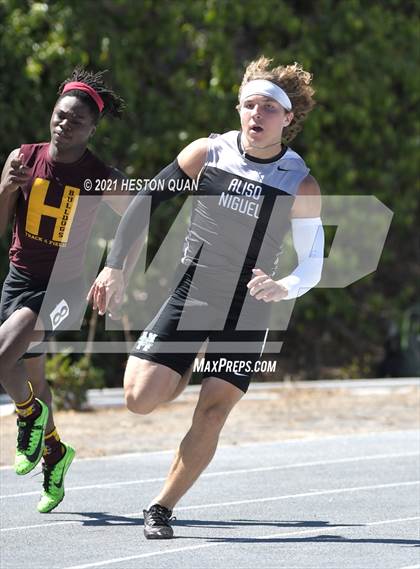 Thumbnail 3 in CIF-SS D1 Track Finals photogallery.