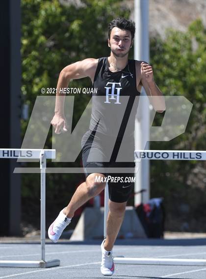 Thumbnail 1 in CIF-SS D1 Track Finals photogallery.