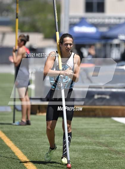 Thumbnail 1 in CIF-SS D1 Track Finals photogallery.