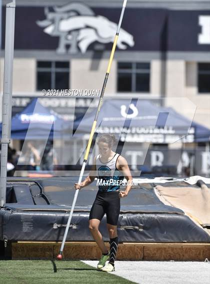 Thumbnail 2 in CIF-SS D1 Track Finals photogallery.
